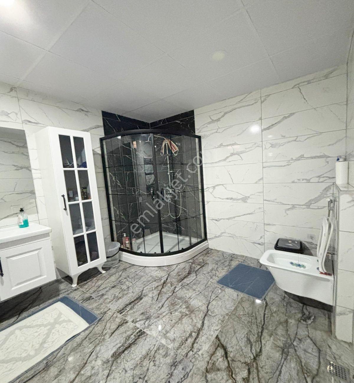 Müslüm Emlaktan Merkezde 5+2 300 M2 Deniz Manzaralı Lüks Dublex - Görsel 21