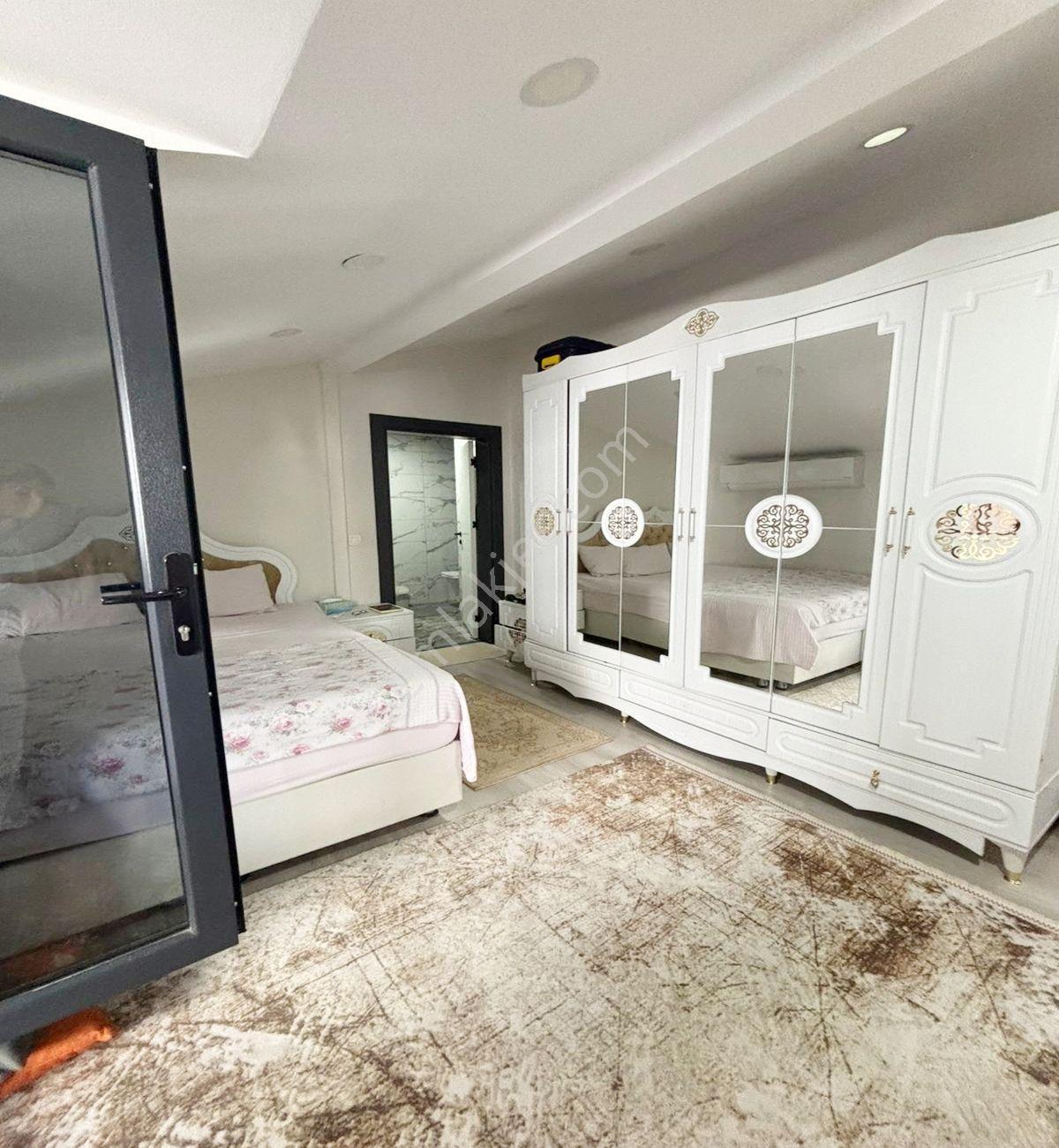 Müslüm Emlaktan Merkezde 5+2 300 M2 Deniz Manzaralı Lüks Dublex - Görsel 28