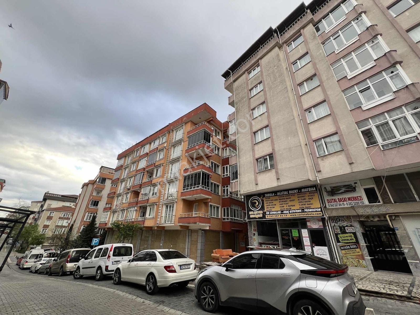 Redstone'den Muhittin Mahallesi'nde Eşyalı Satılık 3+1 Daire - Görsel 11
