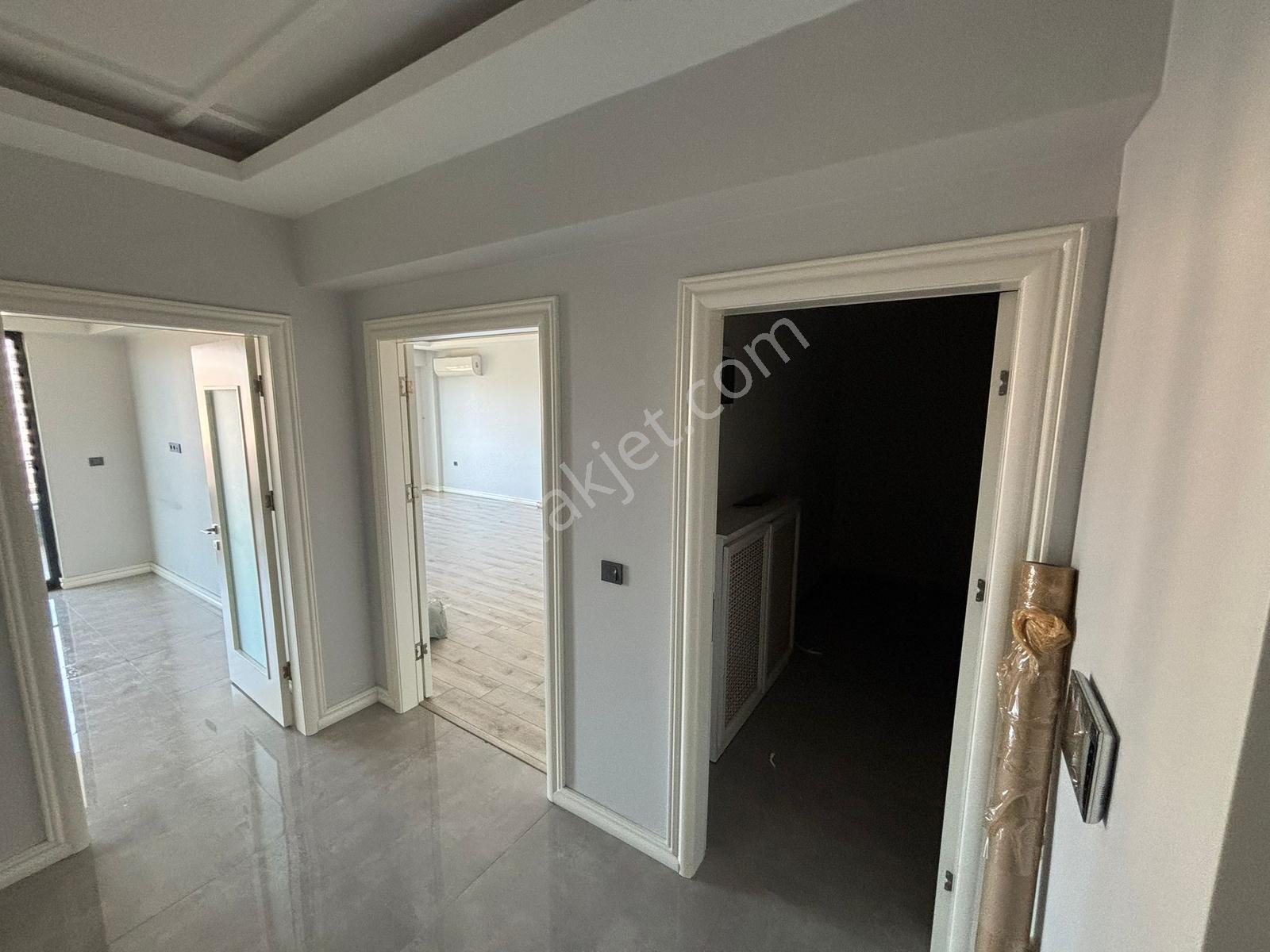 Remax Area Kiralık 3+1 Daire 23 Nisan Mah Paradise Vista Sitesi - Görsel 16