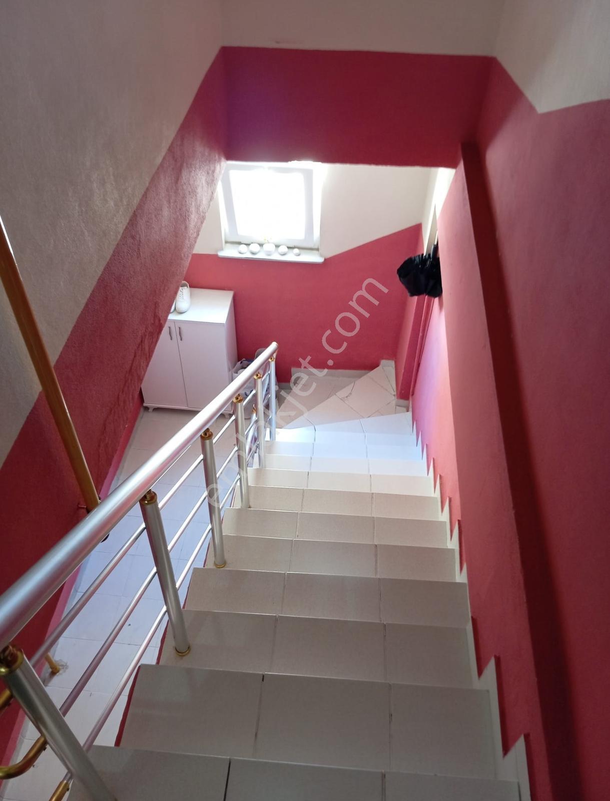 Yok Bu Fiyata Hacıvatta Ankara Yoluna Yakın 210m2 3,5 Kat - Görsel 17