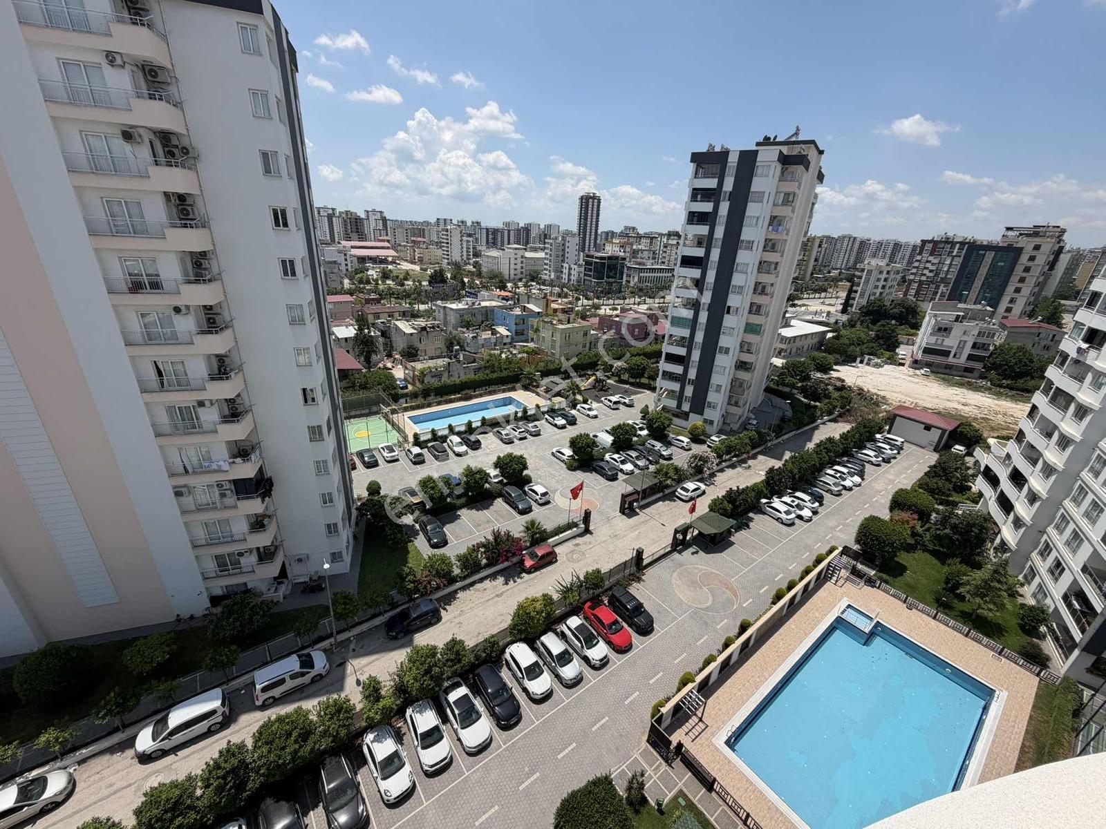 Gürselpaşada Havuzlu Güvenlikli Sitede Ful Eşyalı 1+1 Daire - Görsel 6