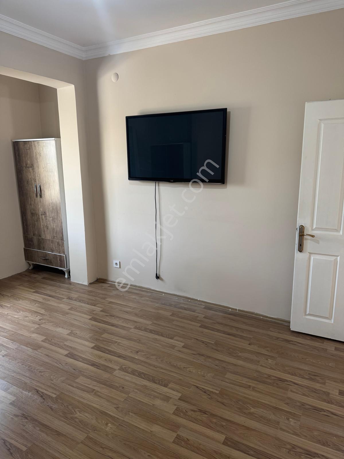 2.kordan'da Esyalı Kiralık 3+1 Daire - Görsel 5