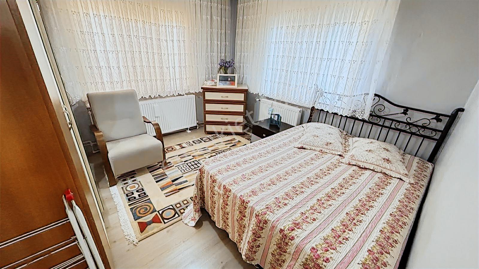 Kaleiçi'nde Bakımlı Doğalgazlı 3+1 Satılık Müstakil Ev - Görsel 7
