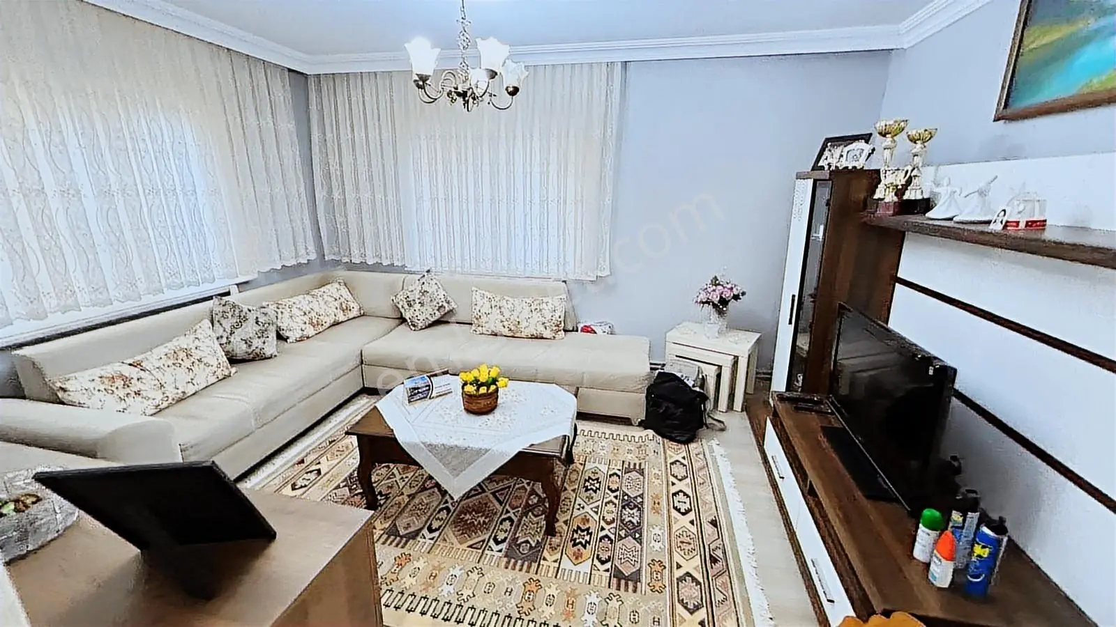 Kaleiçi'nde Bakımlı Doğalgazlı 3+1 Satılık Müstakil Ev - Görsel 3