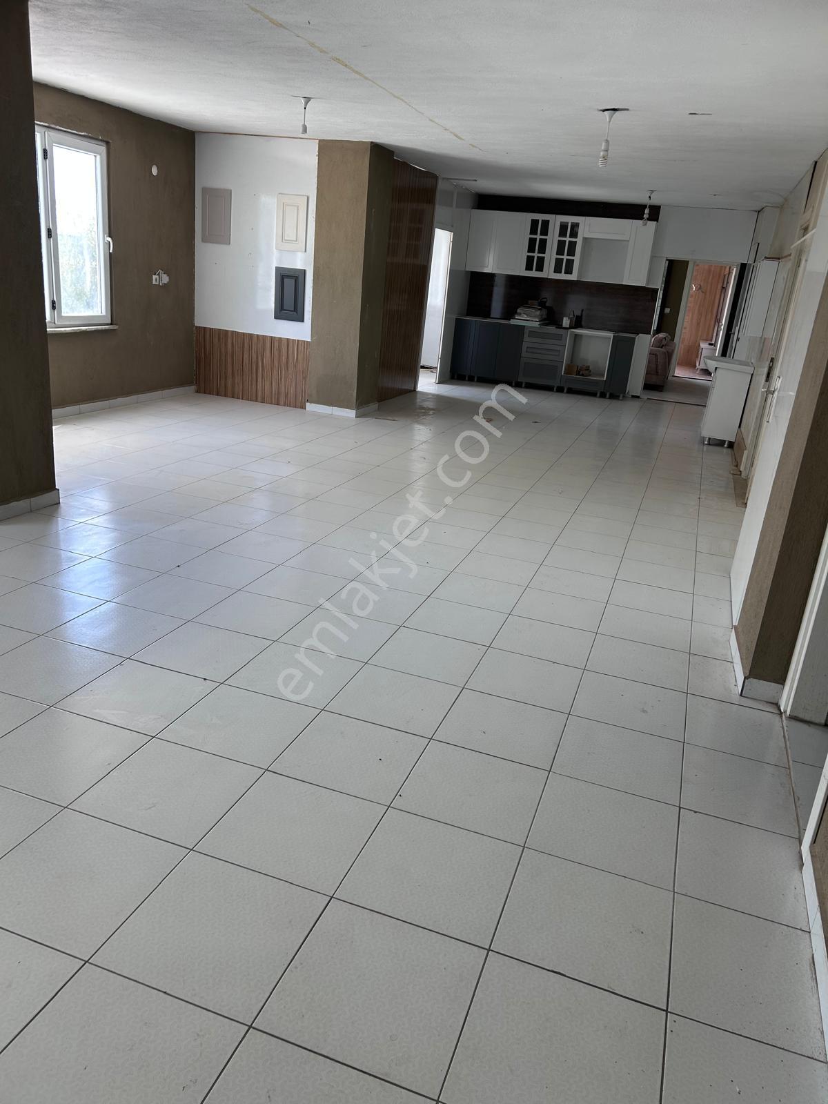 Anayol Üzerinde Sanayi Bölgesinde Satılık 750 M2 Dükkan - Görsel 10