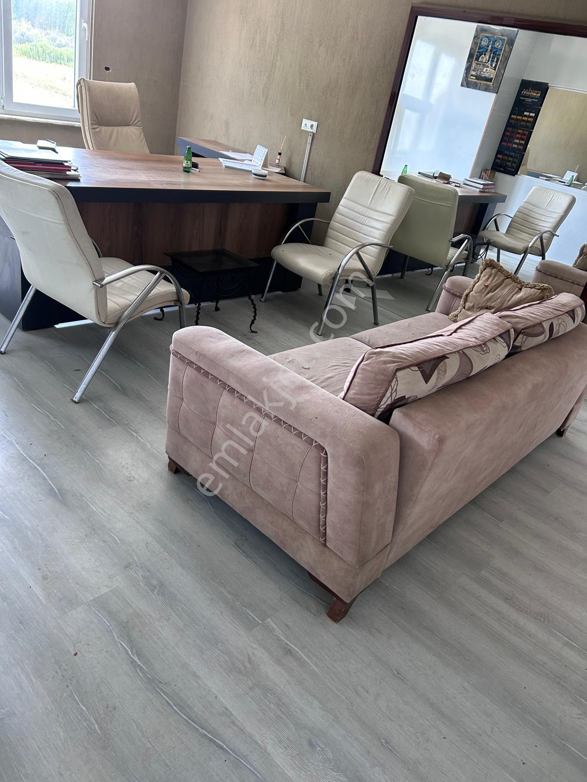 Anayol Üzerinde Sanayi Bölgesinde Satılık 750 M2 Dükkan - Görsel 3