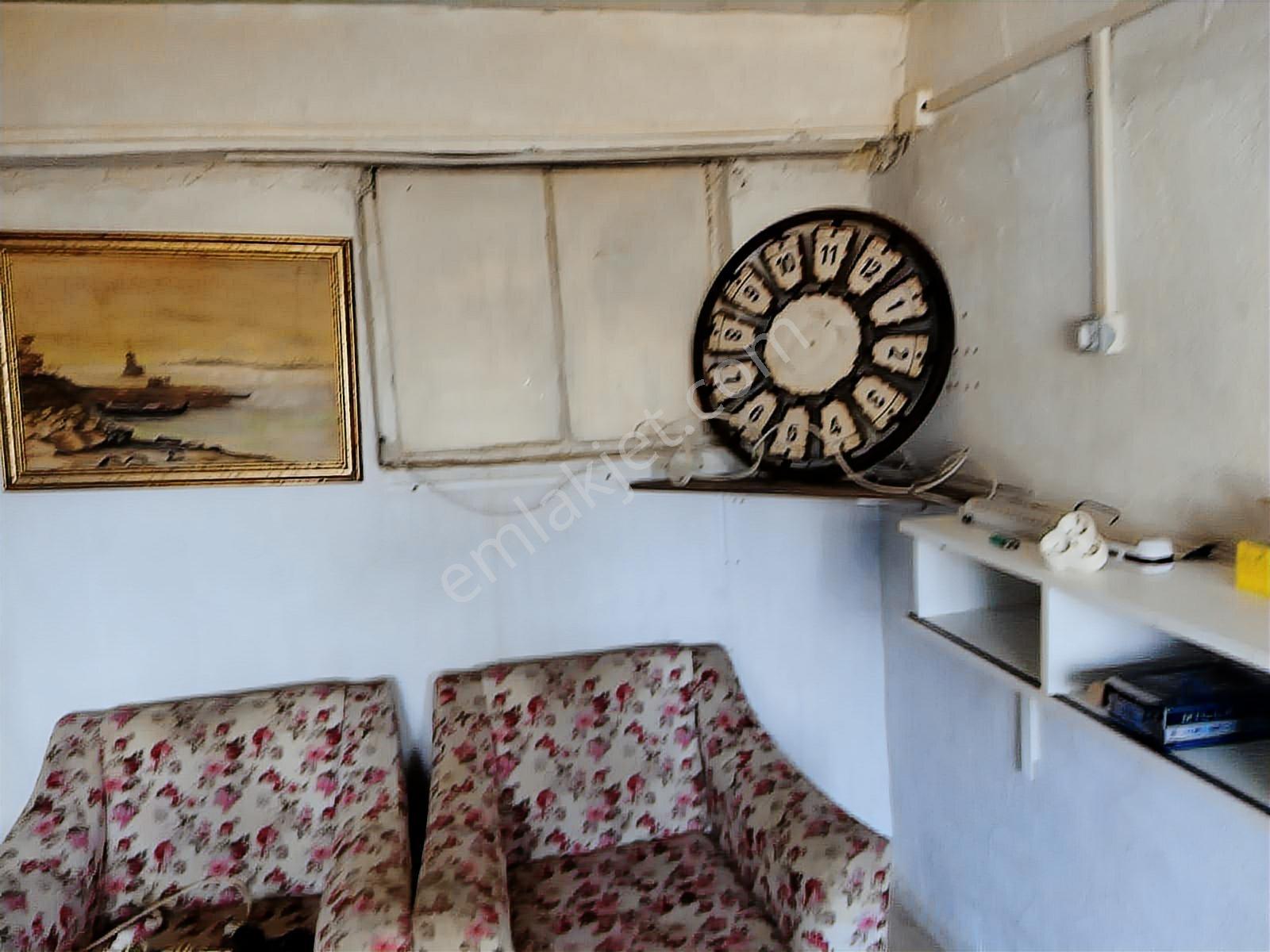 Kaynarca,%40 İmarlı ,600 M2 Çiftlik 2 Katlı Ev - Görsel 4