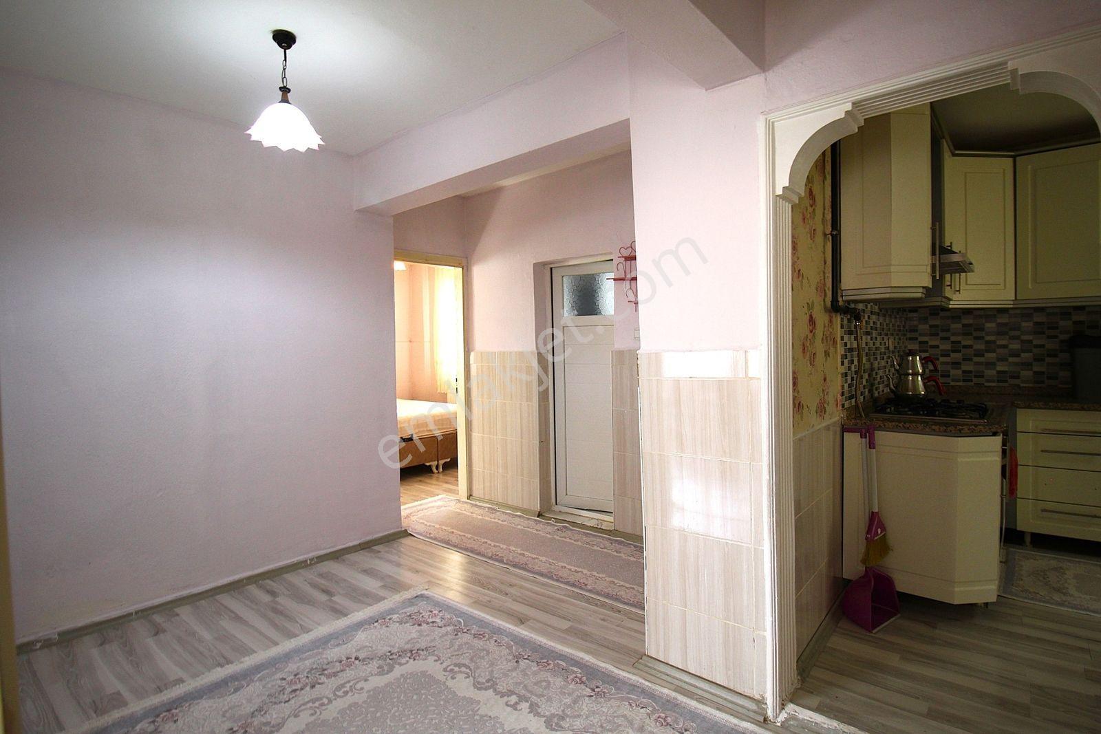 Çığlı Uğur Mumcuda Full Eşyalı Geniş 2+1 Kıralık Daıre - Görsel 14
