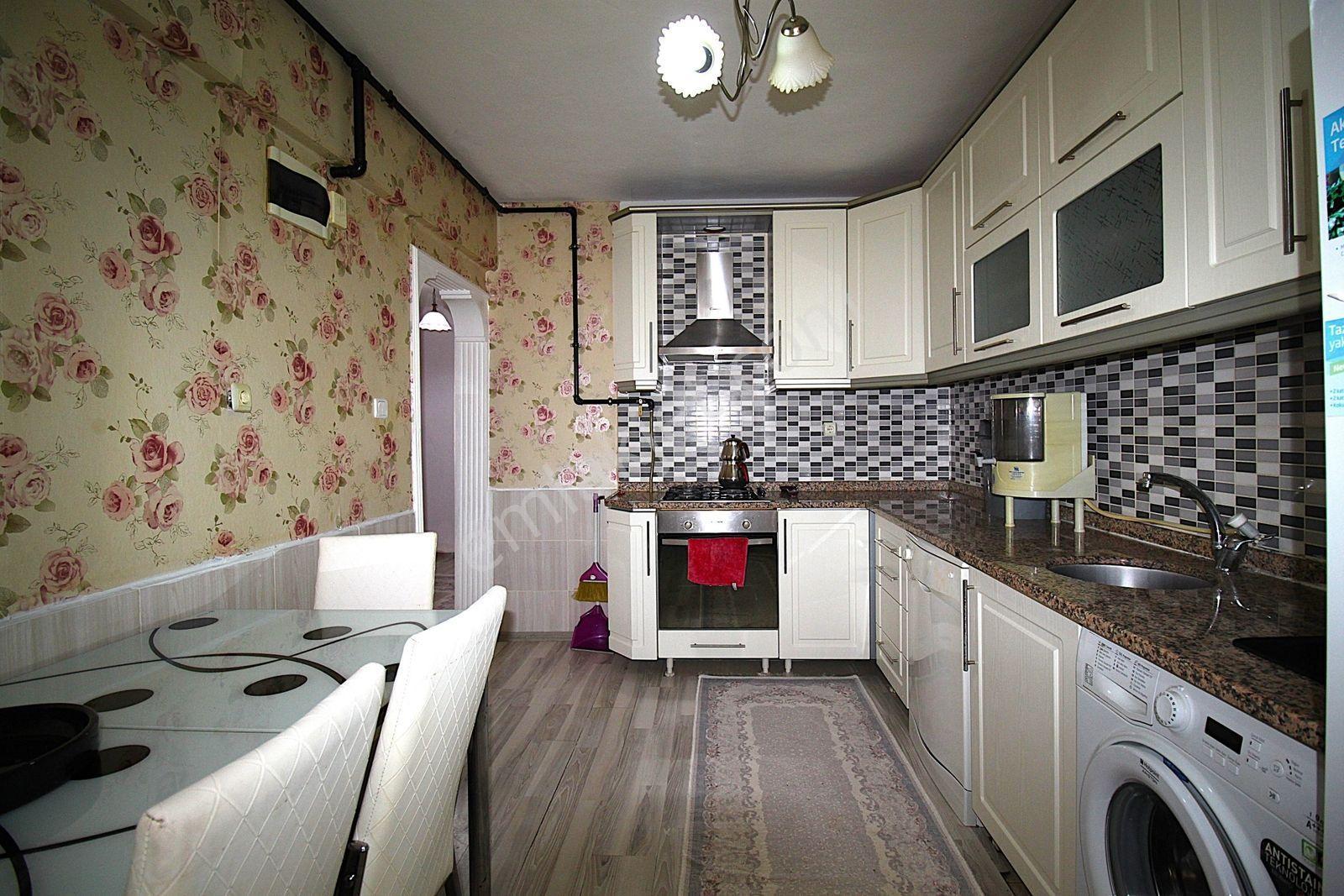 Çığlı Uğur Mumcuda Full Eşyalı Geniş 2+1 Kıralık Daıre - Görsel 15