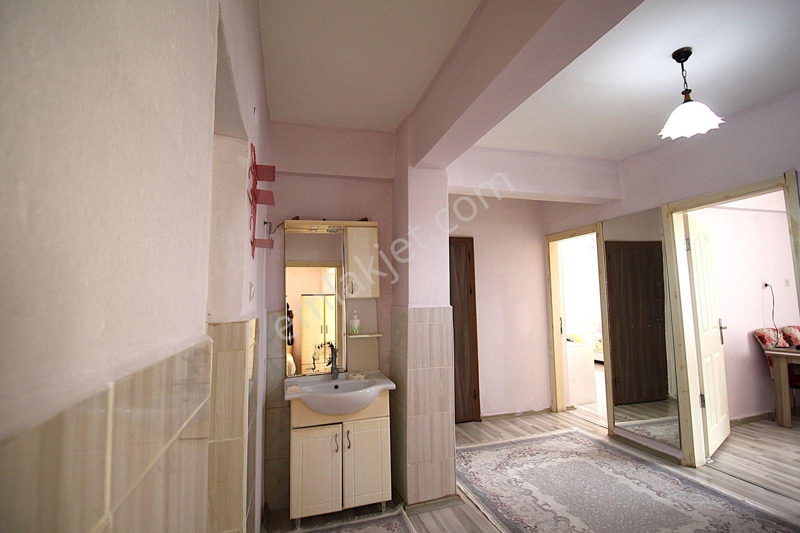 Çığlı Uğur Mumcuda Full Eşyalı Geniş 2+1 Kıralık Daıre - Görsel 27