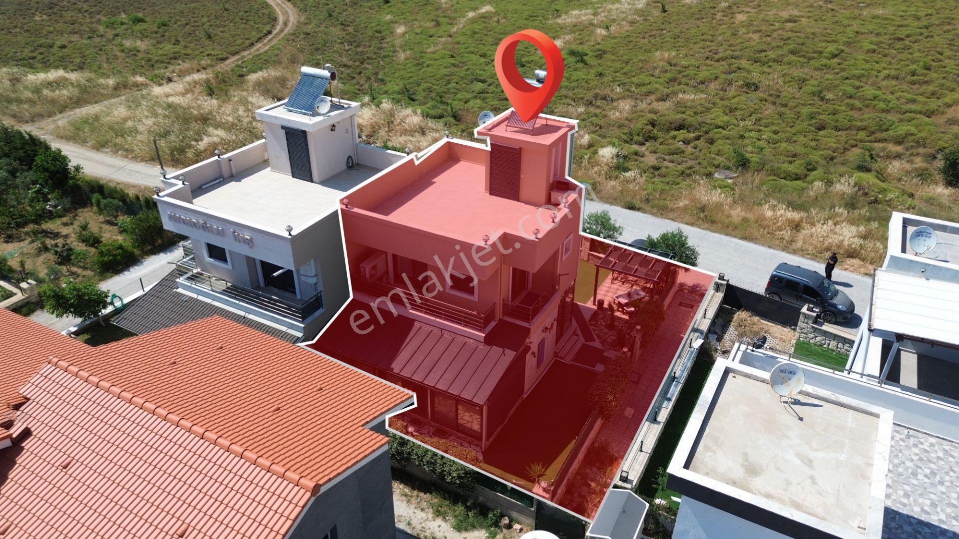 Veri'den Borabora Yakınında 3+1, Teraslı, Kış Bahçeli Satılık Villa! - Görsel 2