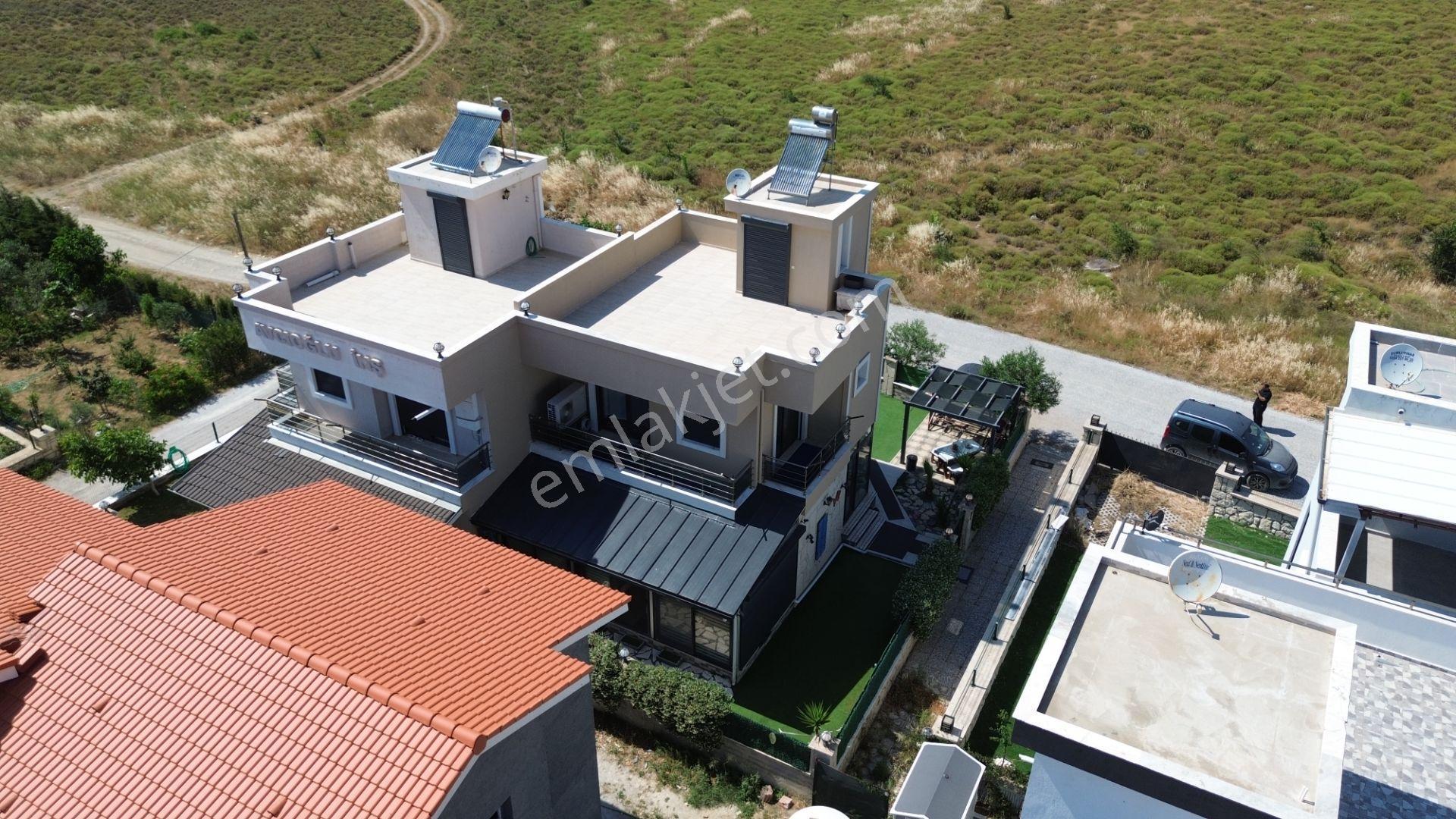 Veri'den Borabora Yakınında 3+1, Teraslı, Kış Bahçeli Satılık Villa! - Görsel 33