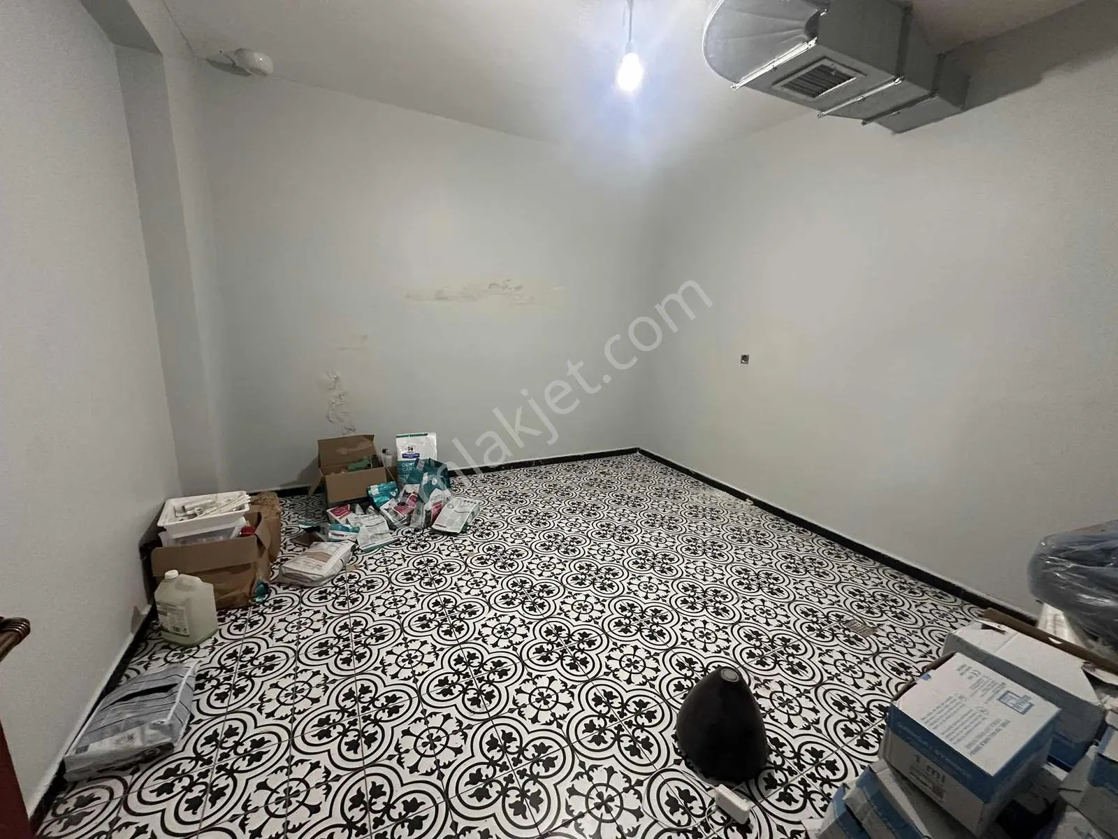 Koşuyolu' Nda Devren Kiralık Komple Bina - Görsel 21