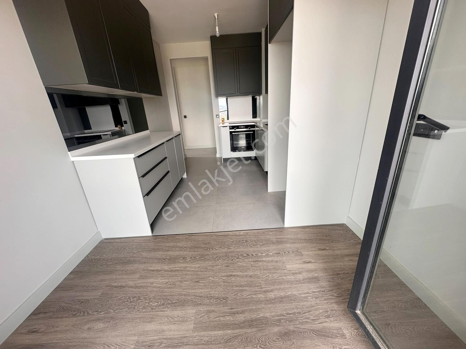İncek Excelance Vadi 2+1 90m2 Kapalı Mutfak Kiralık Daire - Görsel 3