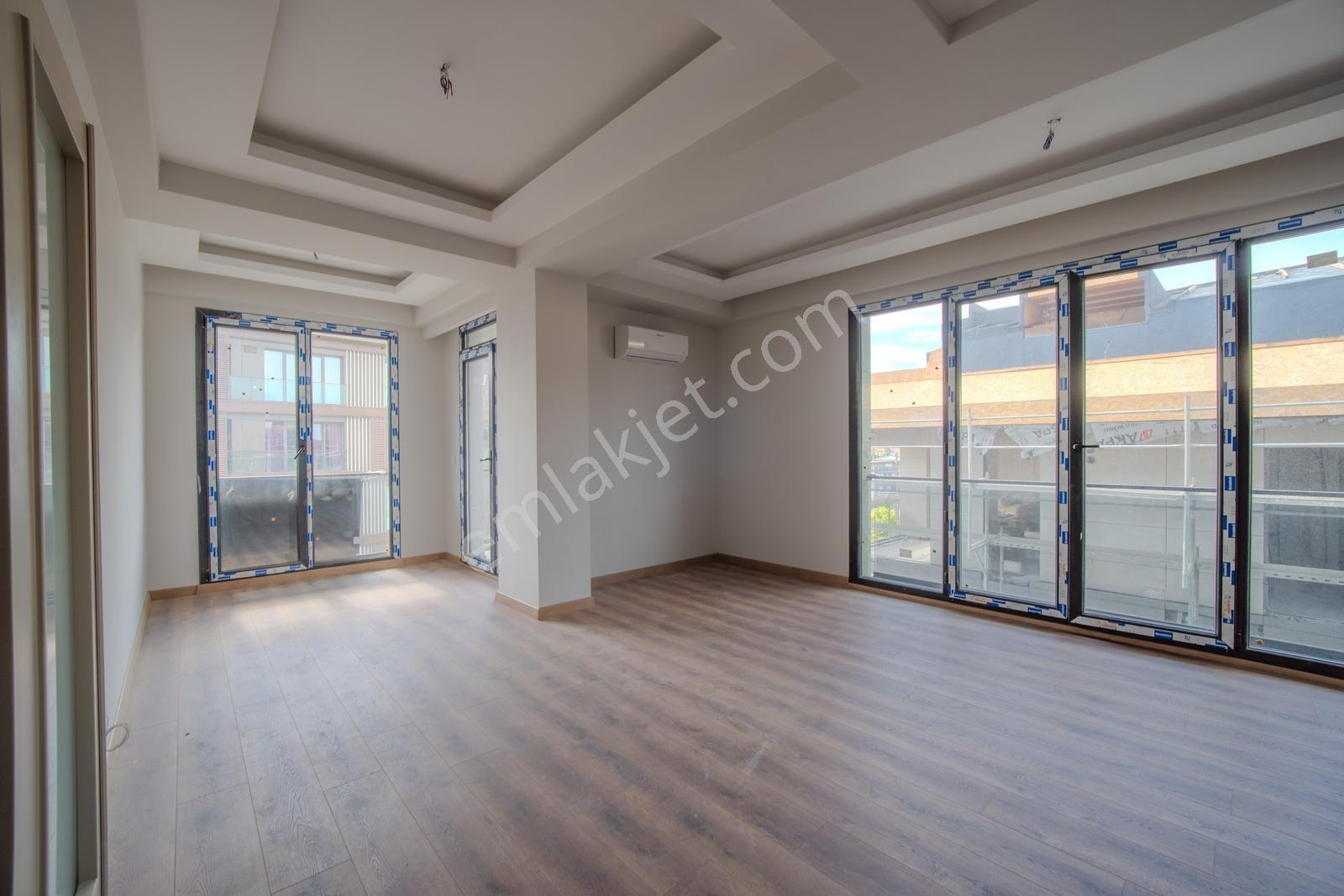 Üsküdar Çengelköy Satılık 3+1 Lüks Manzaralı Dubleks Daire - Görsel 2