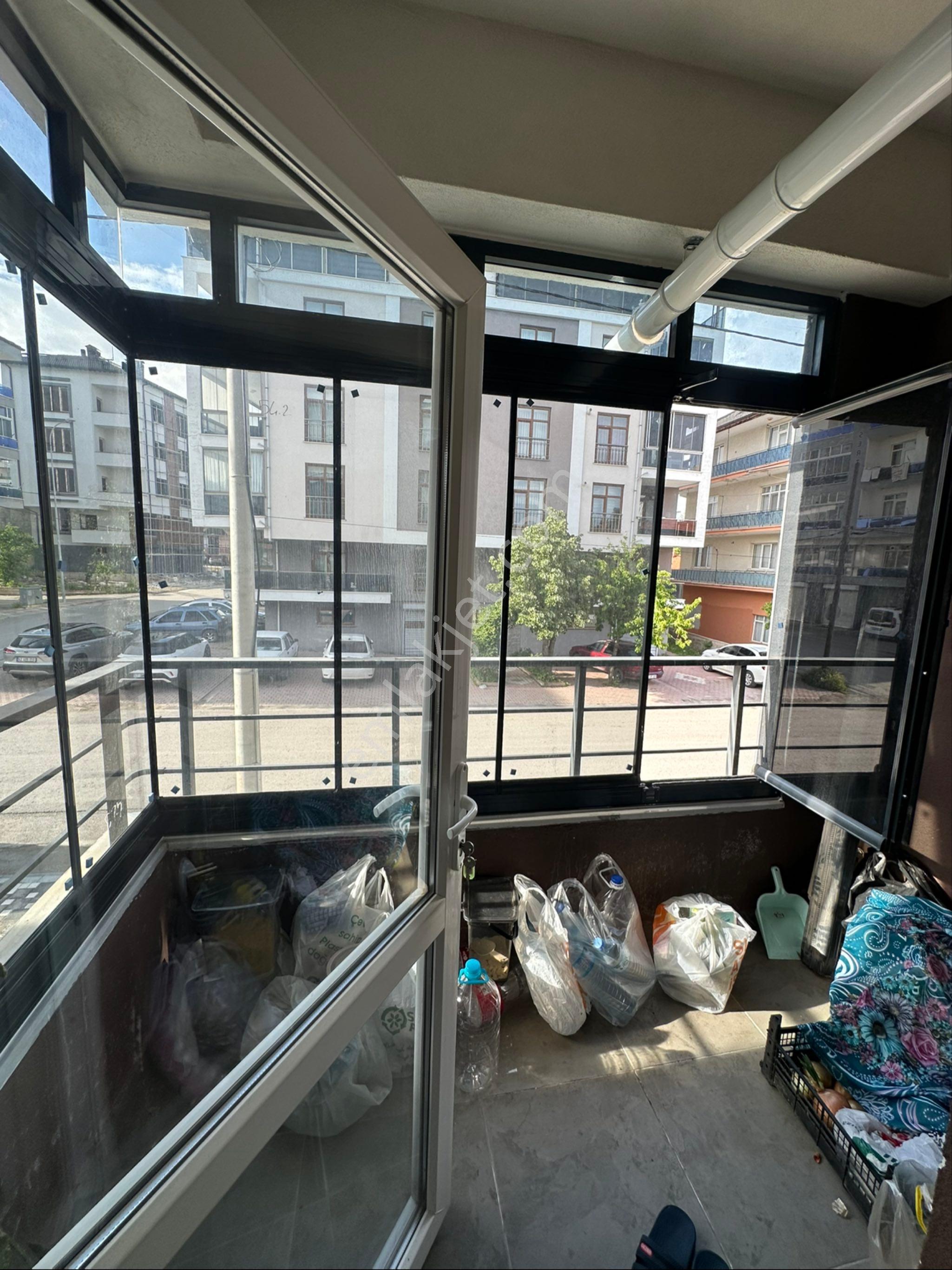Şehir Merkezinde Garajlı Daire Yeni Bina Sahibinden - Görsel 12