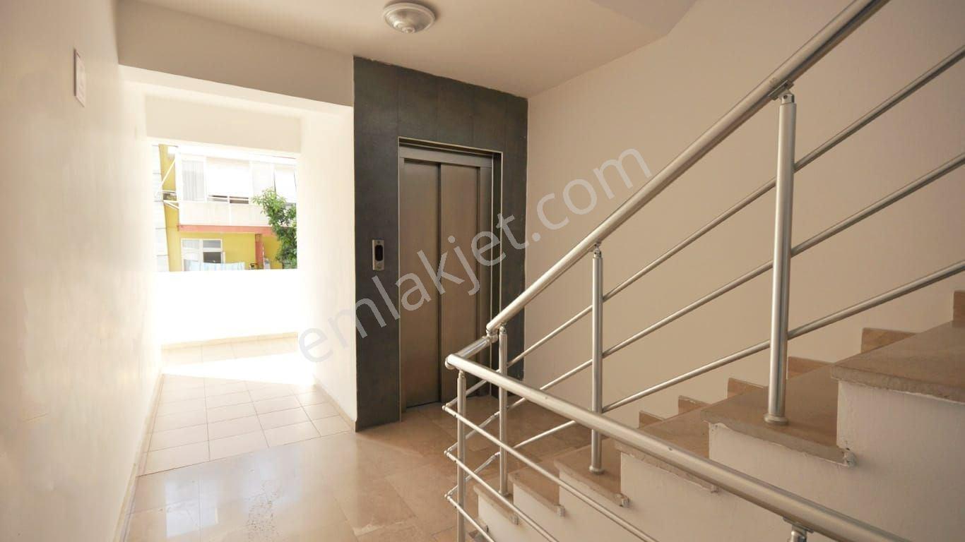 Alanya Cleopatra Lüks Dizayn Denize 250 Eşyalı 2+1 Satılık Daire - Görsel 18