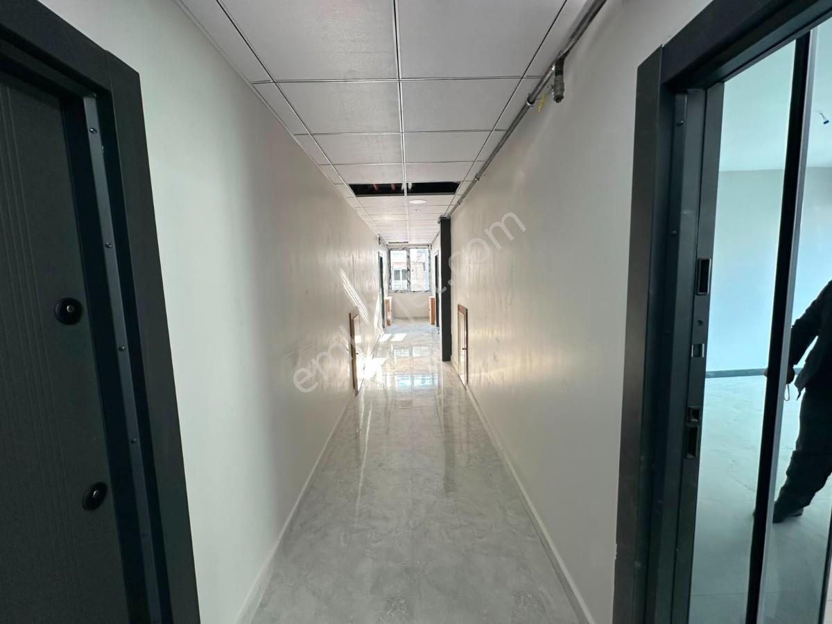 Turyaptan Protokol Yolu Üzerinde San Dıego Proj. Havuz Cepheli - Görsel 8