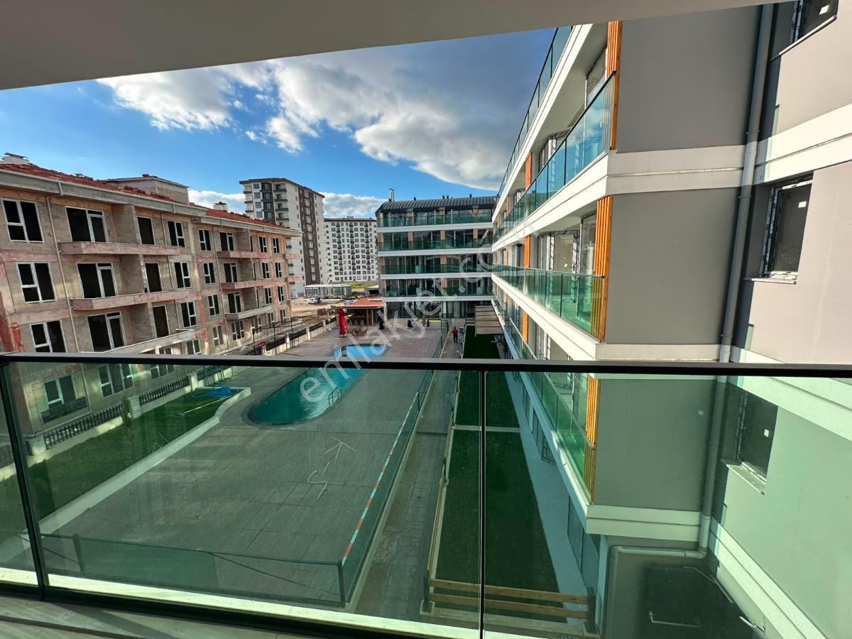Turyaptan Protokol Yolu Üzerinde San Dıego Proj. Havuz Cepheli - Görsel 15