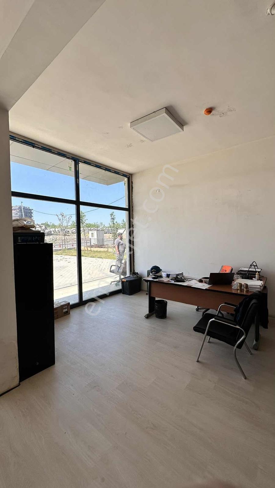 Şehir Hastanesi Yanı 171 M² Dükkan Tokı Konutları - Görsel 6