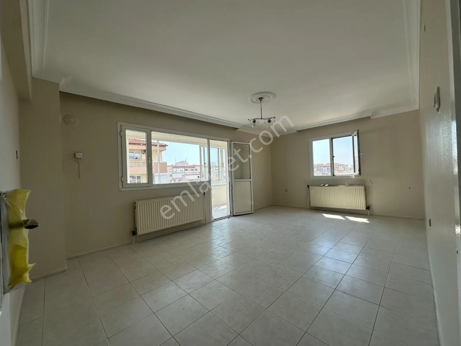 Dedebaşı Park Manzaralı Ferah 3+1 Kiralık Daire - Görsel 3