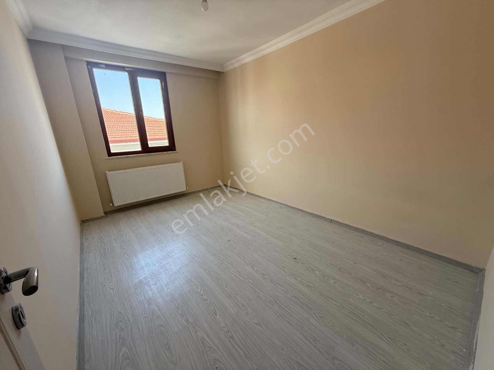 Emlakevim - Gümüşova Fatih Mah.de 2 + 1 Kiralık Daire ! - Görsel 27