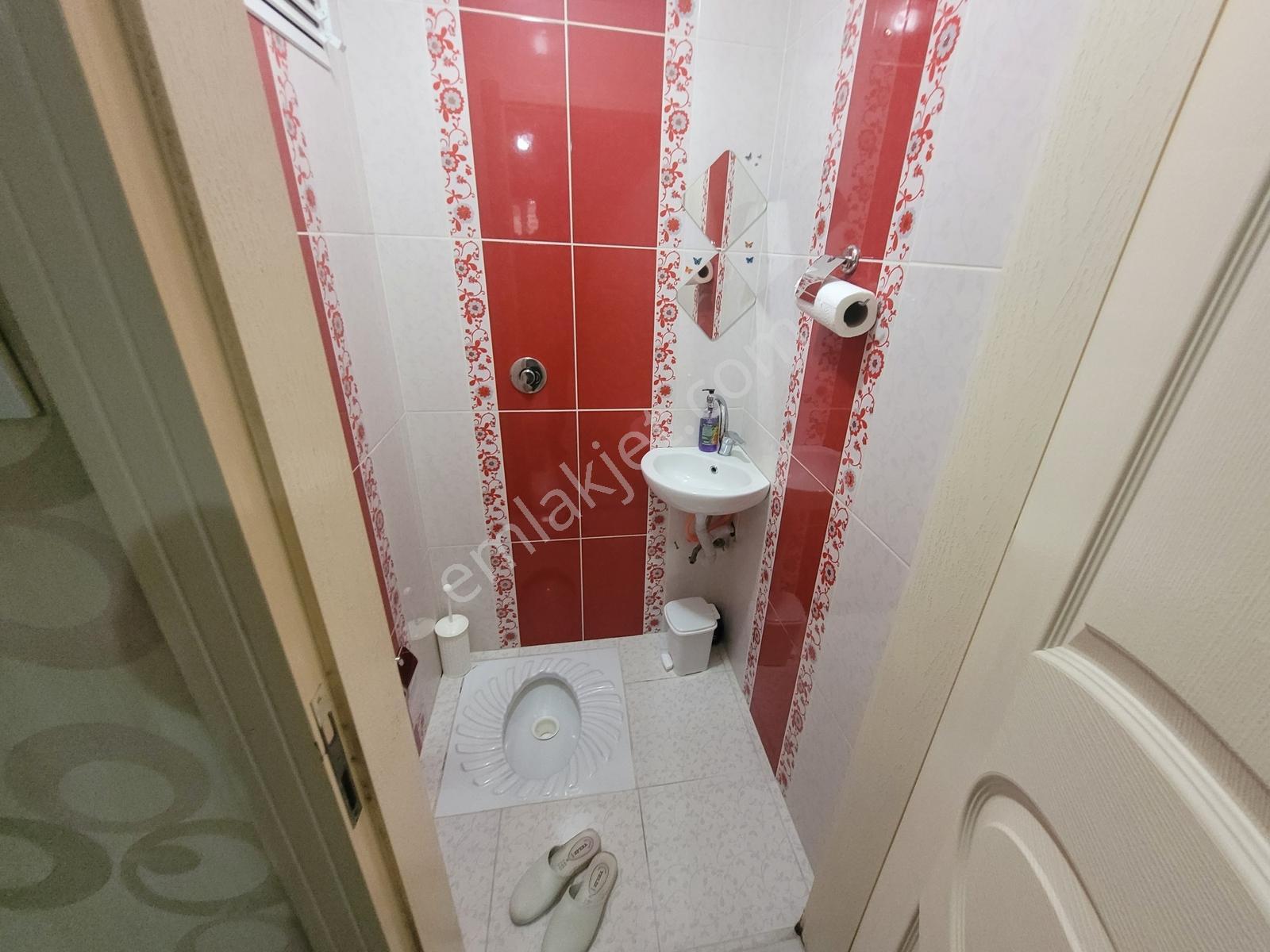 Bağcı Caddesi Üzeri Salon Bağımsız Katta 3+1 Satılık Daire !!! - Görsel 7