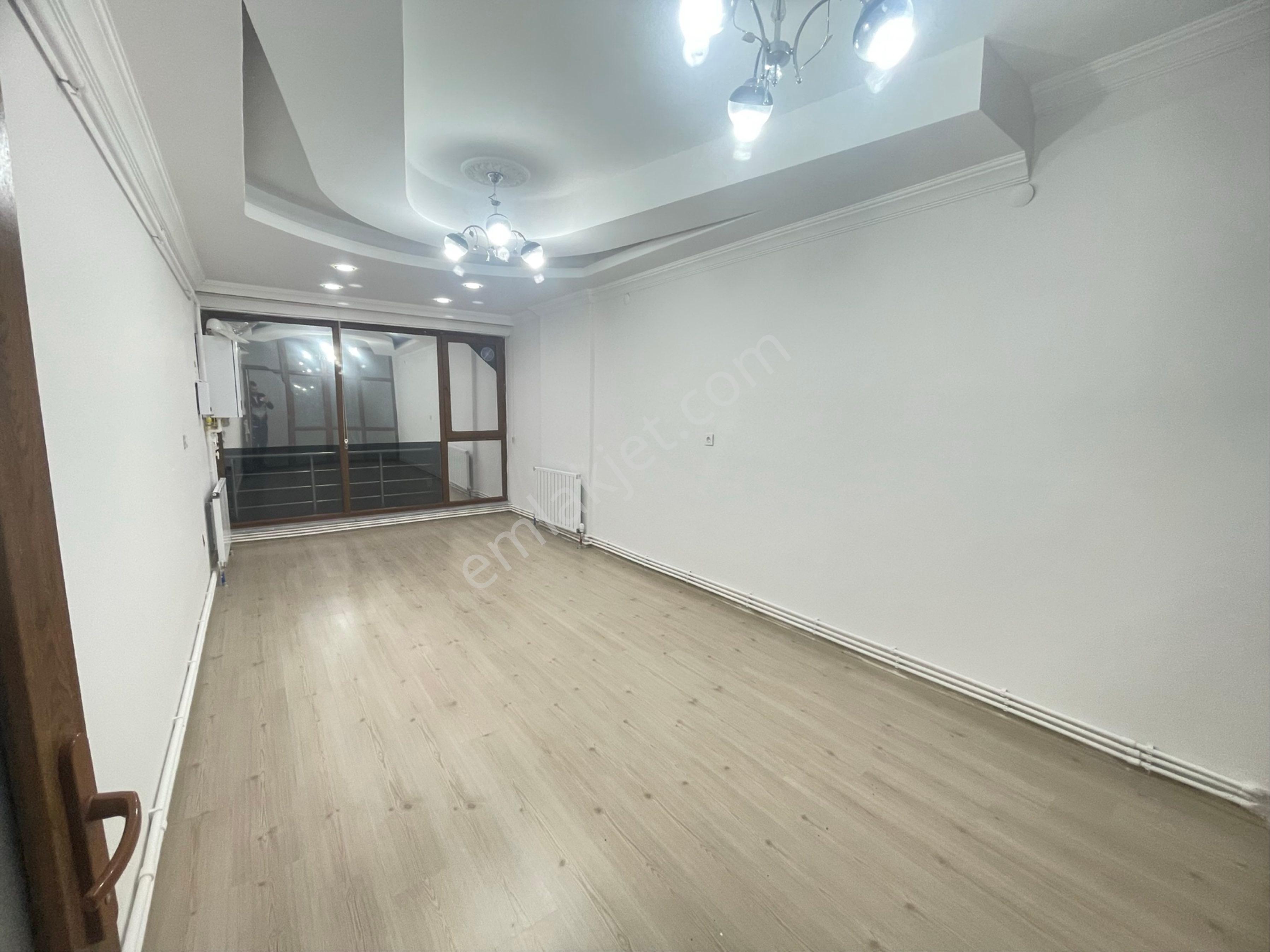 Ana Cadde Üstünden Merkezde Ofis/1+1 Daire Sahibinden - Görsel 5
