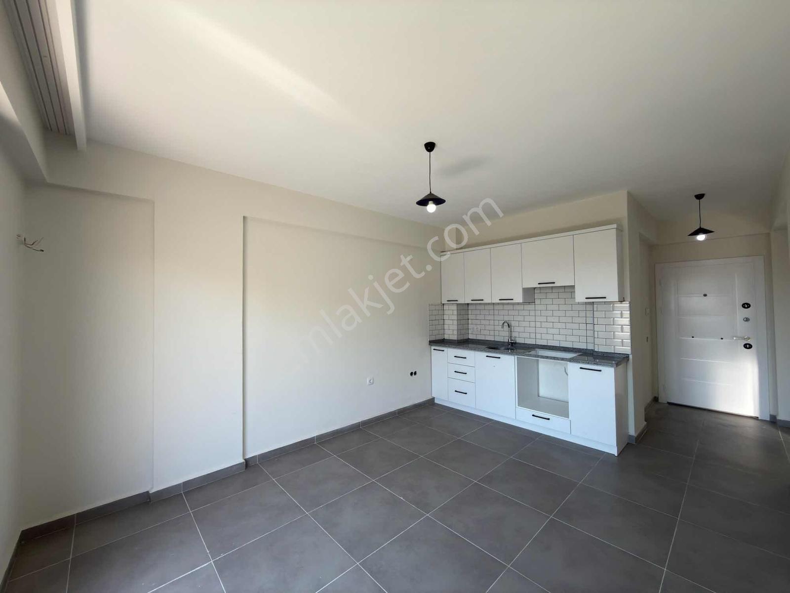 Patlangıç'ta Uzun Dönem Kiralık 1+1 Daire | Eşyalı & Eşyasız - Görsel 14