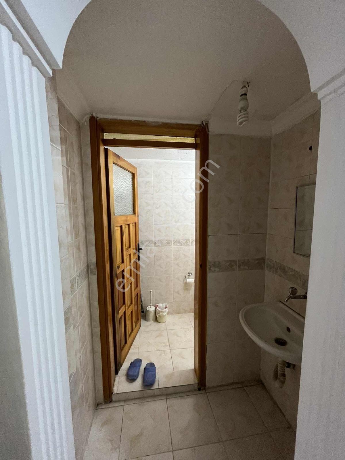 Bergama İnkılap Mah Çarşı Merkezde 2+1 Kiralık Eşyalı Daire - Görsel 6