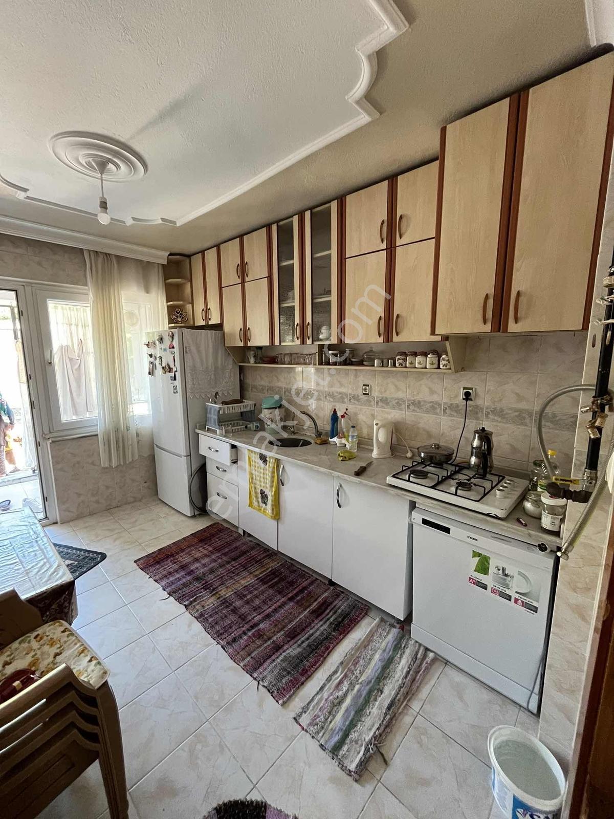 Bergama İnkılap Mah Çarşı Merkezde 2+1 Kiralık Eşyalı Daire - Görsel 20