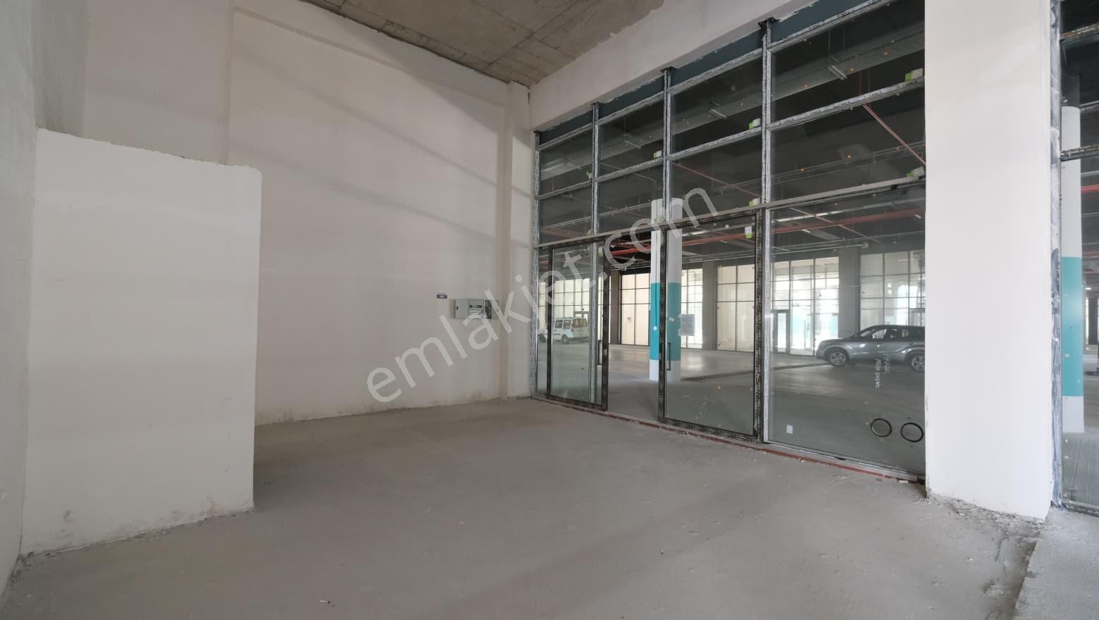 Mega Şaşmaz'da Yola Cepheli Satılık Dükkan - Görsel 18