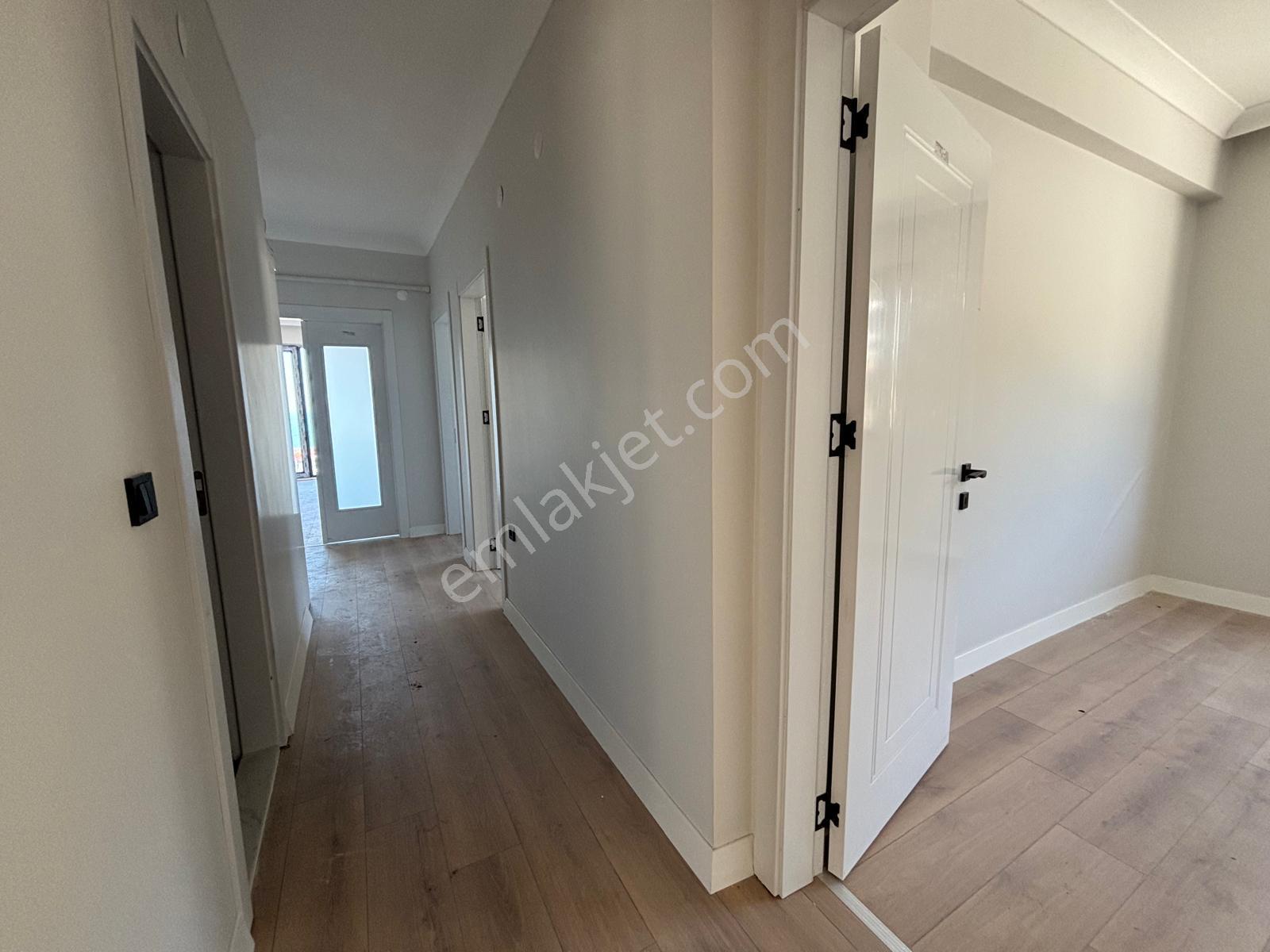 Deha Emlak`tan Kiralık 3+1 Daire Konaklar Mahallesi - Görsel 9