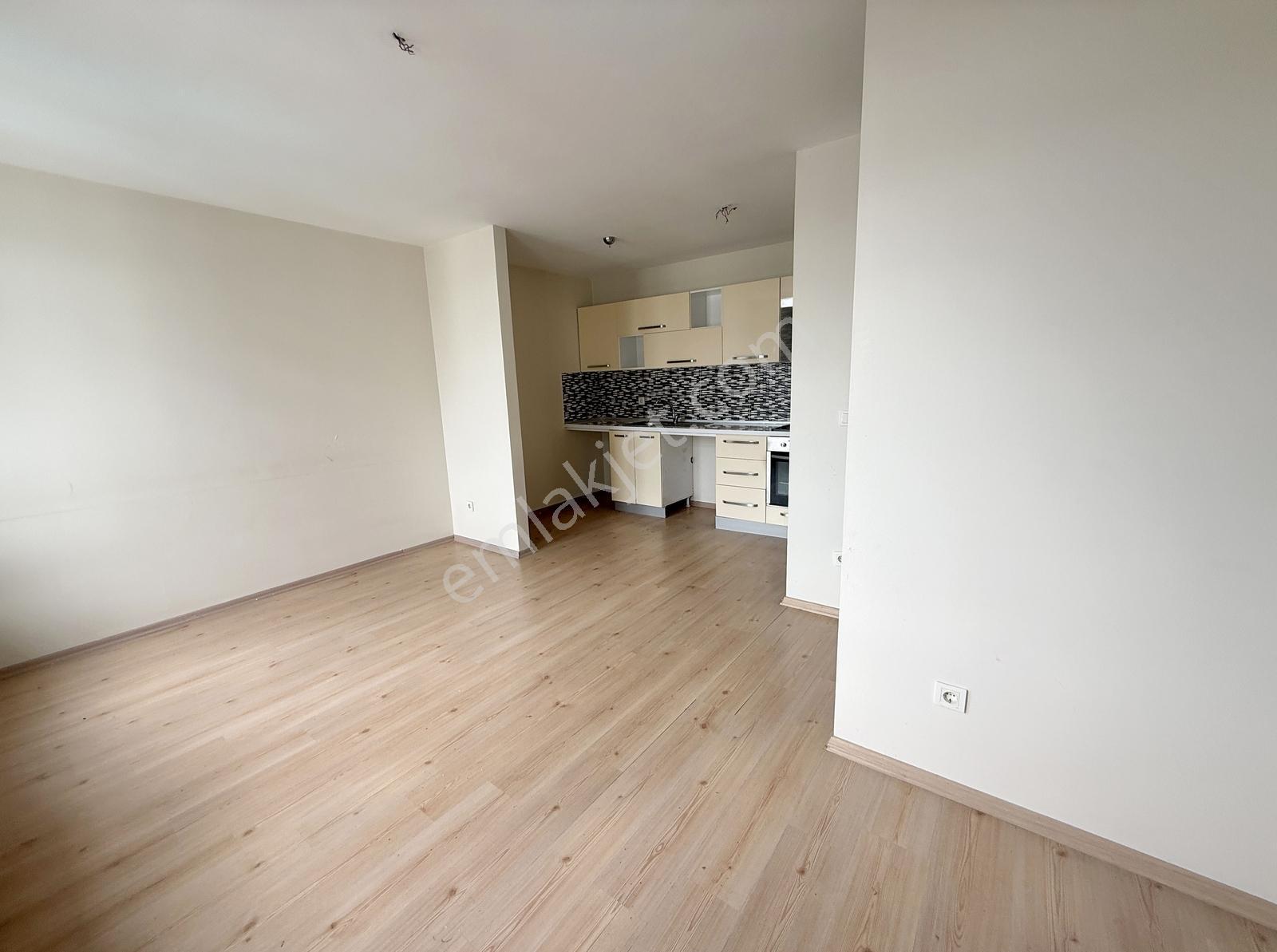 Kiralık 1+1 Daire - Kurtköy City Life Sitesi - Ebeveyn Banyolu - Görsel 32