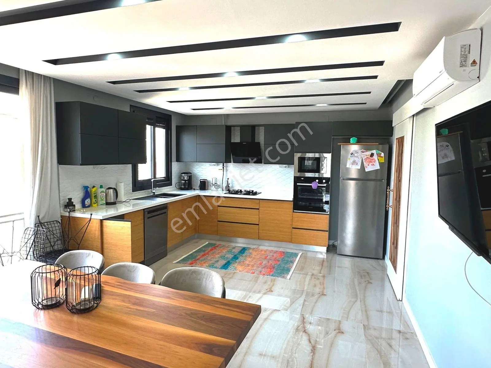 Çukurova T.özala 2.parsel 5 Yaşında Full Yapılı 4+1 Daire