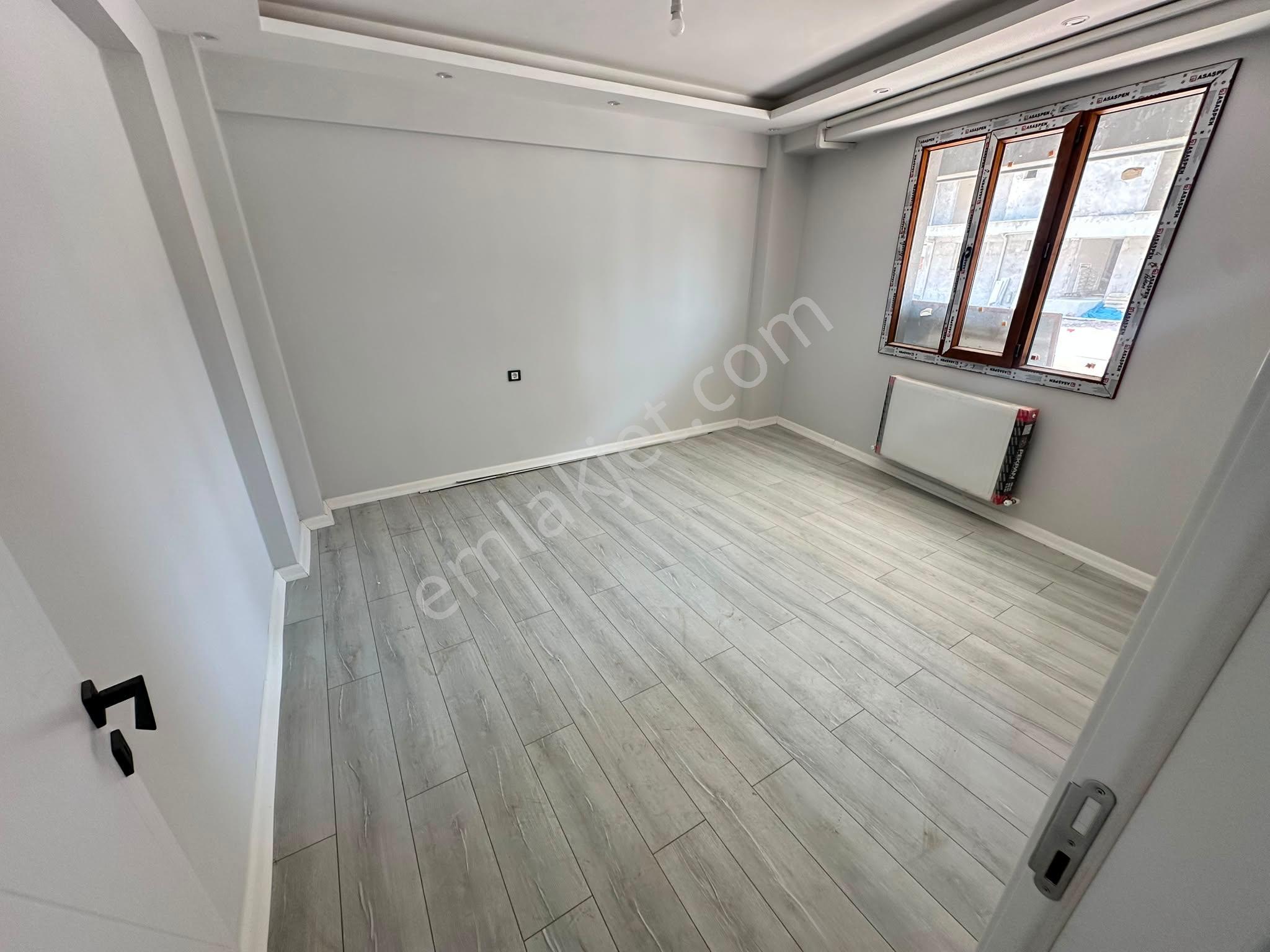 Zeki Emlak'tan Manisa Muradiye Mahallesinde Satılık 1+1 Daire - Görsel 13
