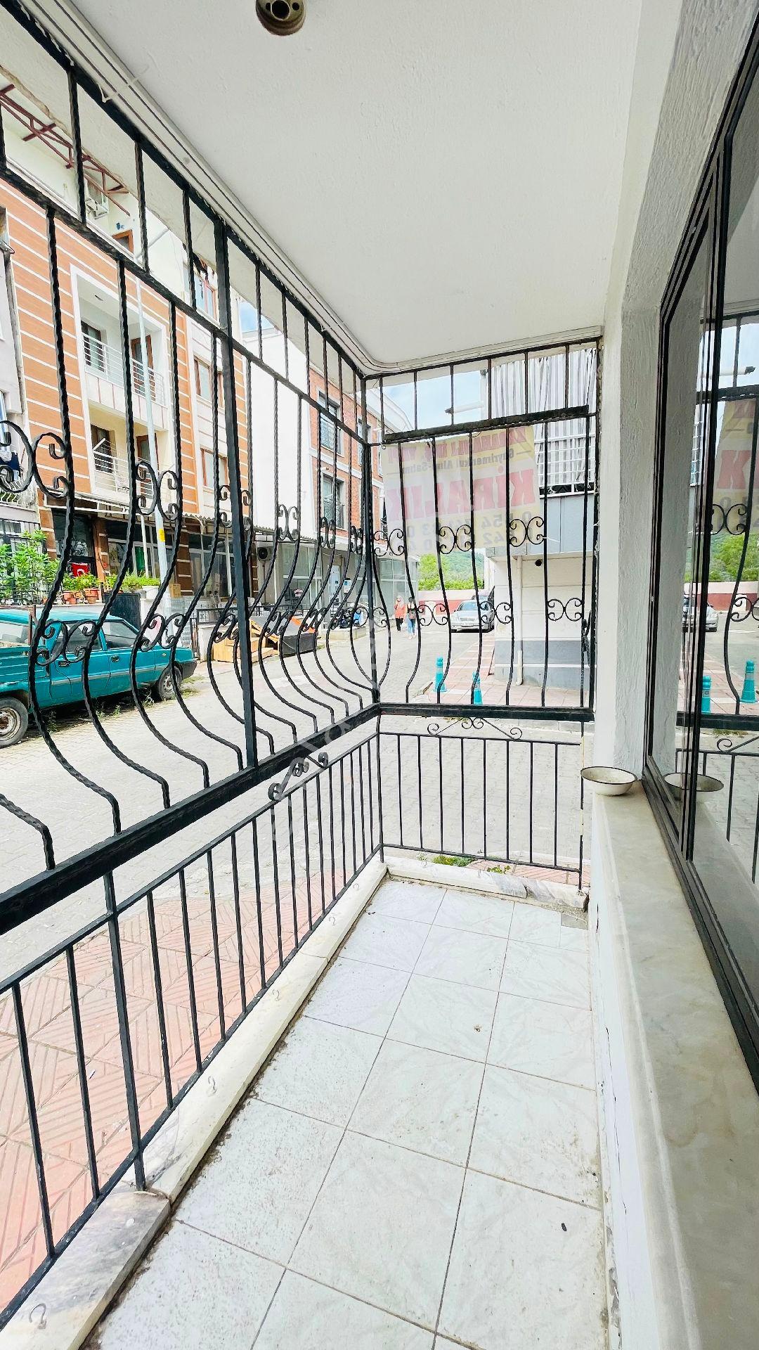 Keçiliköy De Kiralık Zemin Daire - Görsel 17