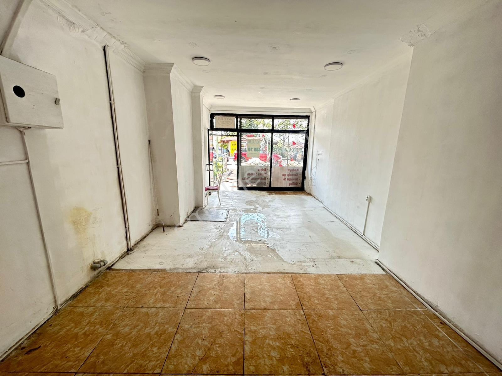 Taner'den Sokullu Caddesinde 42m2 Depolu Okul Yakını Dükkan - Görsel 22