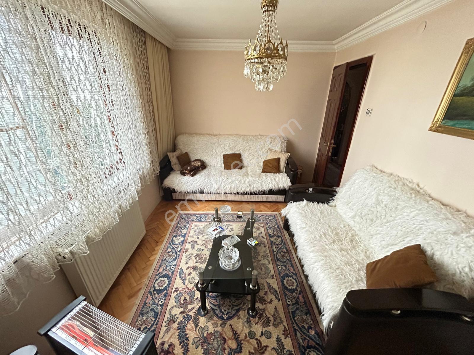 Taner'den Sokullu Caddesinde 3+1 Katta Salon Bağımsız 3 Cepheli K.garajlı - Görsel 7