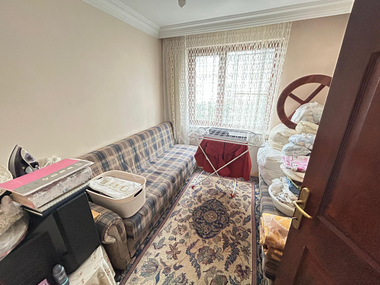 Taner'den Sokullu Caddesinde 3+1 Katta Salon Bağımsız 3 Cepheli K.garajlı - Görsel 8