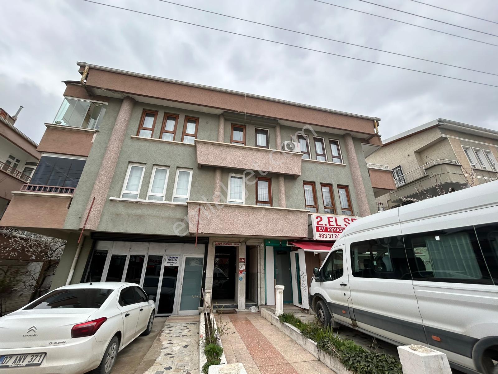Taner'den Sokullu Caddesinde 3+1 Katta Salon Bağımsız 3 Cepheli K.garajlı - Görsel 11