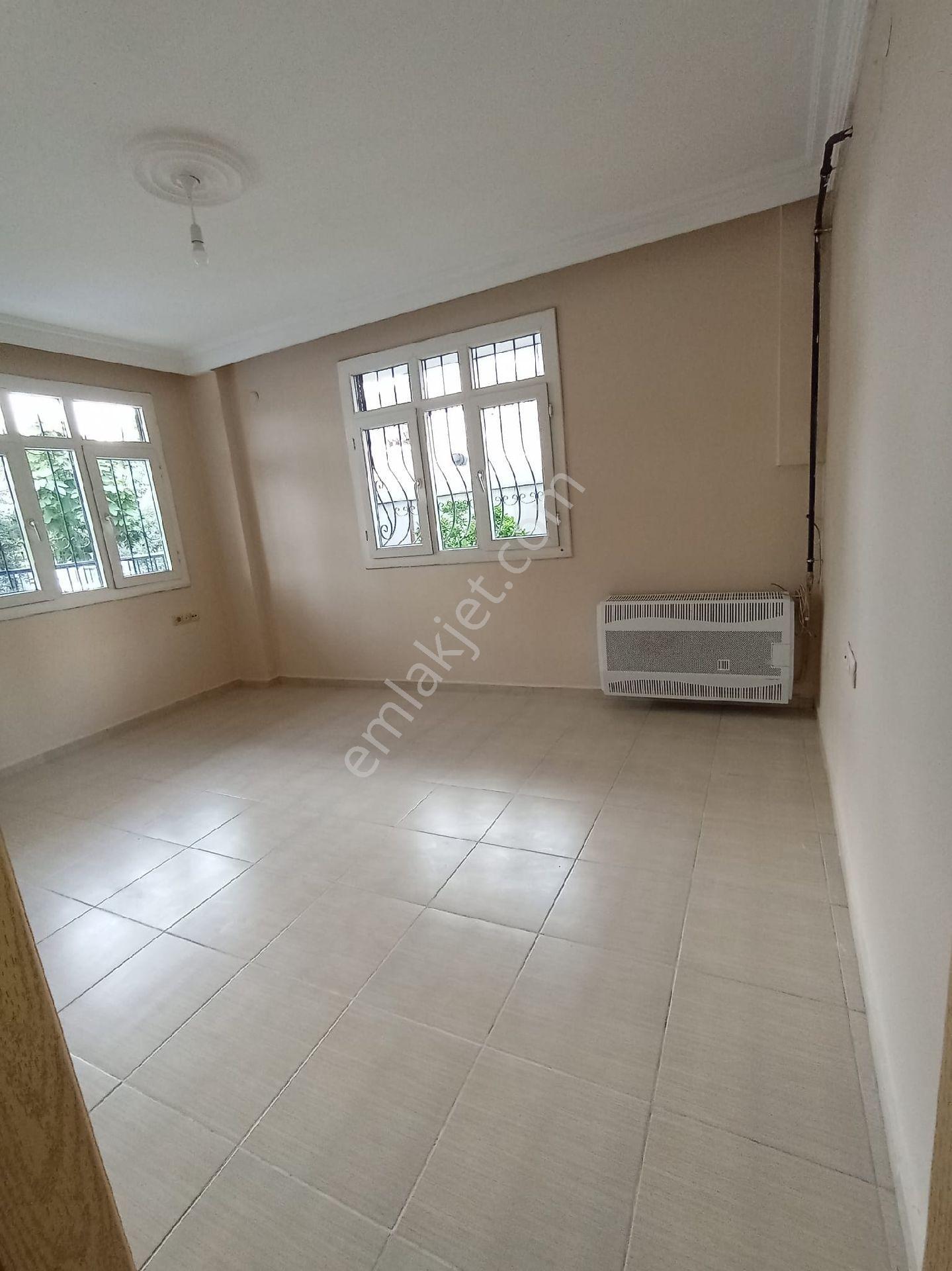 Yeşiltepede Veli Yavuz Okulu Civarı Kiralık 2+1 Müstakil - Görsel 6