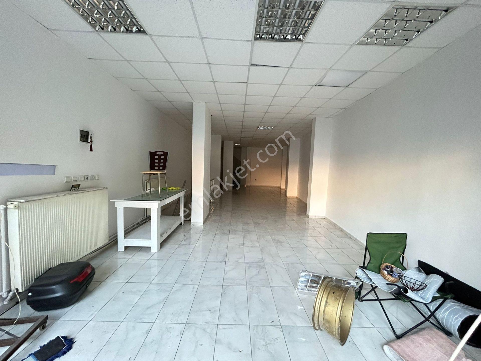 Taner'den Dikmen Caddesinde 160m2 Polis Evi Karşısı Kiracılı Yatırımcıya Uygun - Görsel 26