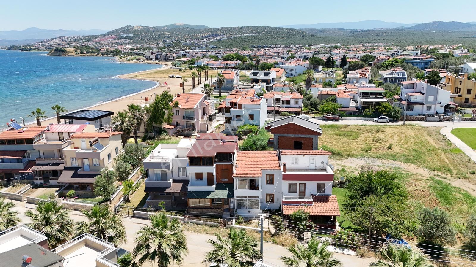 Pelitköy Sahilde Plaja 50metre Mesafede 3+1 Fırsat Satılık Villa - Görsel 32
