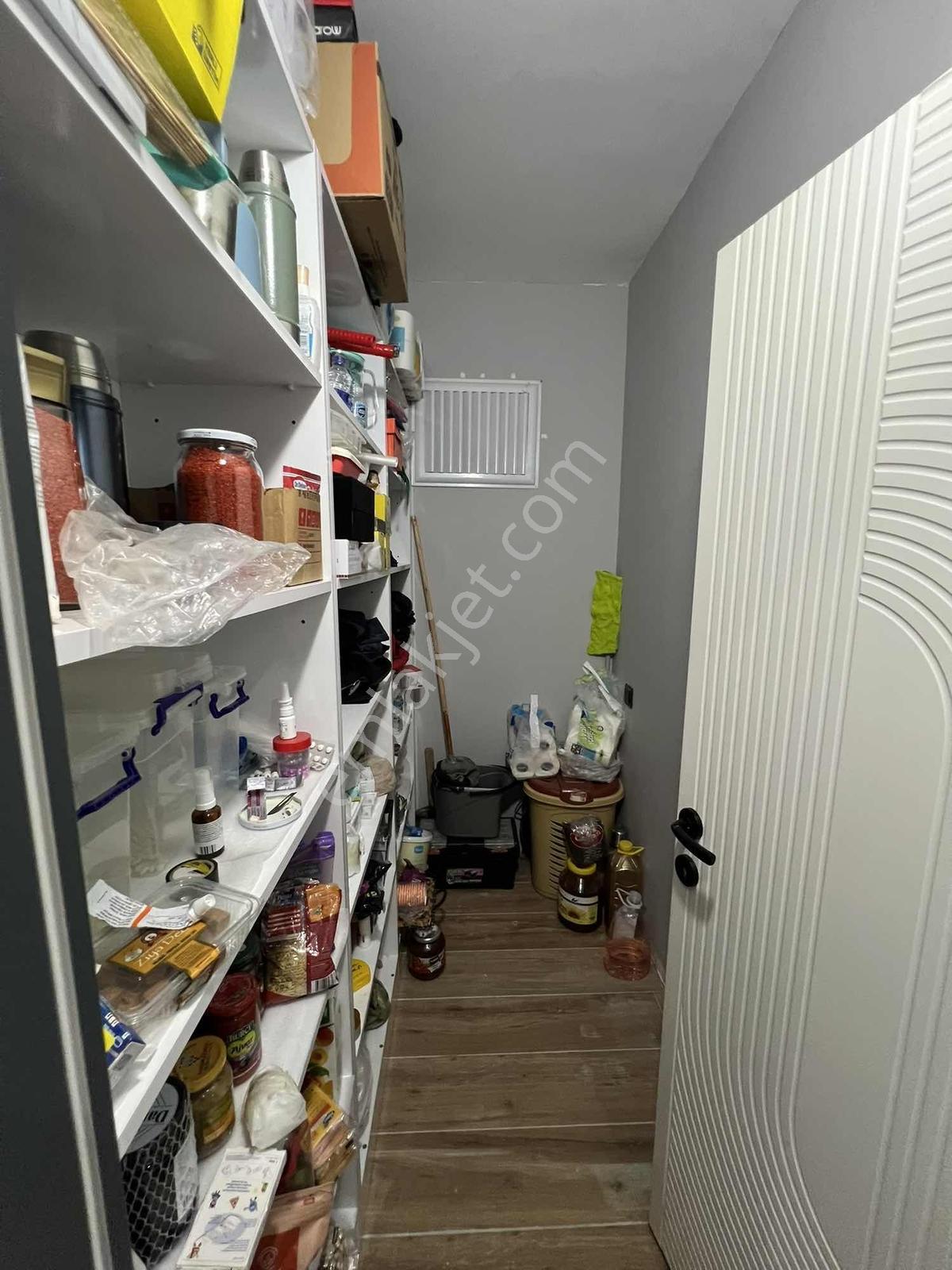 Cumhuriyet Mahallesinde 3 Katlı Müstakil Bina 3 Adet 4+1 Daire - Görsel 54