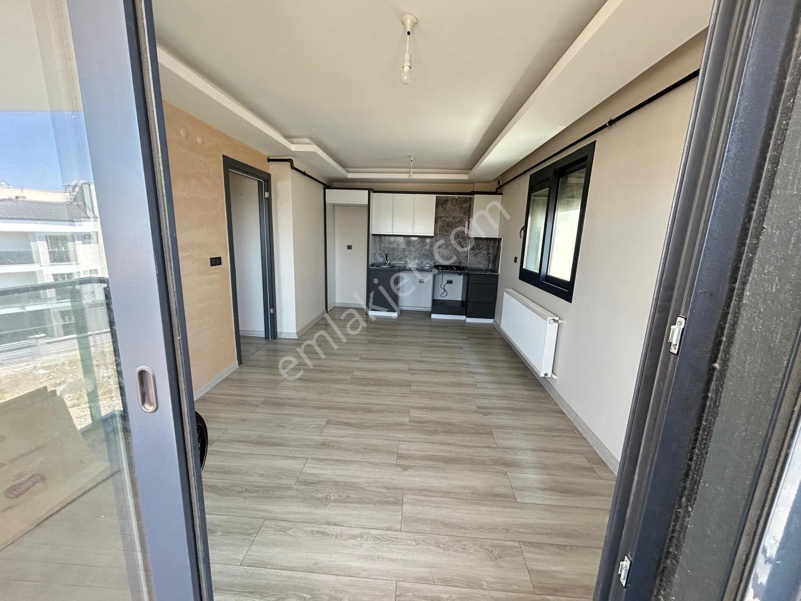 Nezih Mahalle De Kiralık 1+1 Daire - Görsel 6