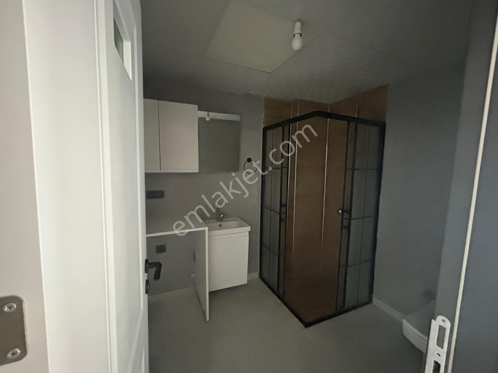 Nezih Mahalle De Kiralık 1+1 Daire - Görsel 14