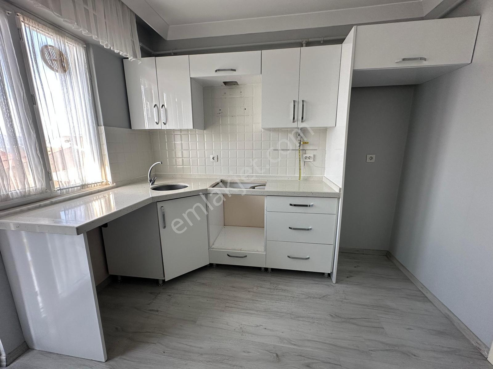 Deniz'den Deniz Manzaralı 2+1 Kiralık Daire - Görsel 4