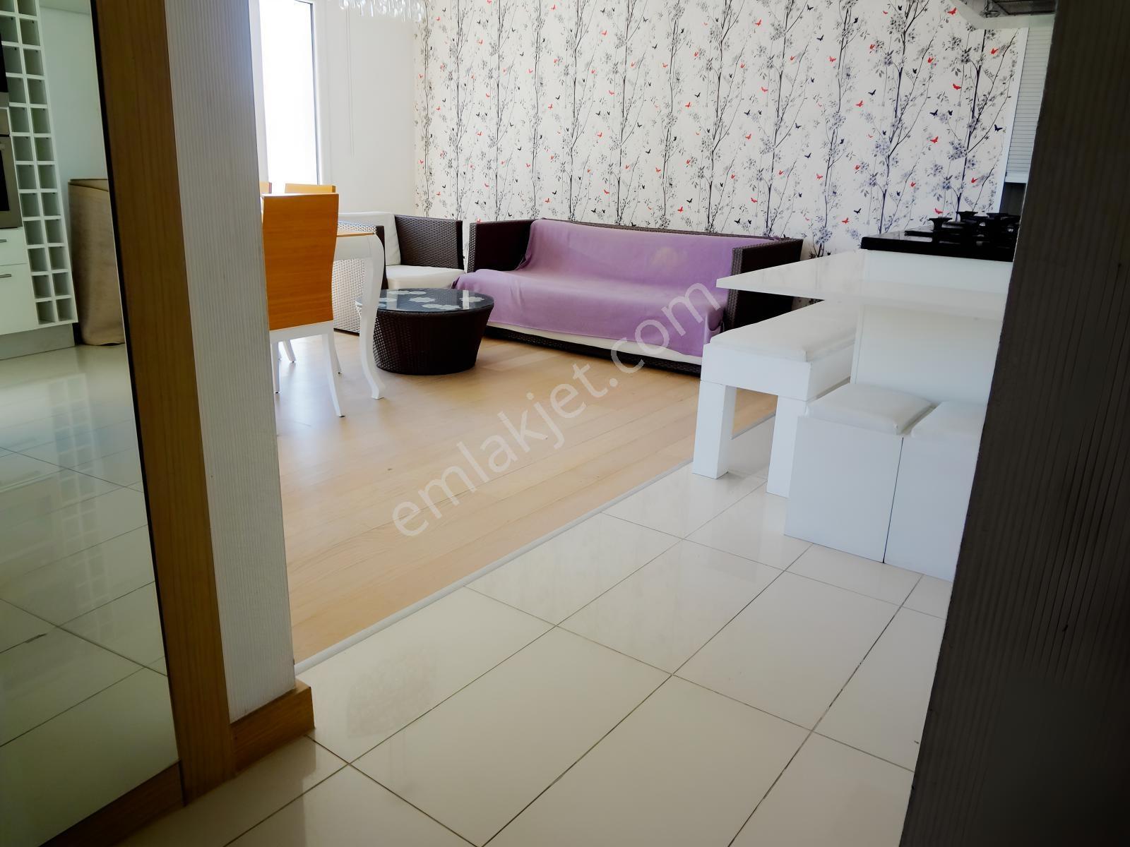 Arel'den Ankaville'de Prestijli Site'de Yüzme Havuzlu 5+1 Villa - Görsel 2